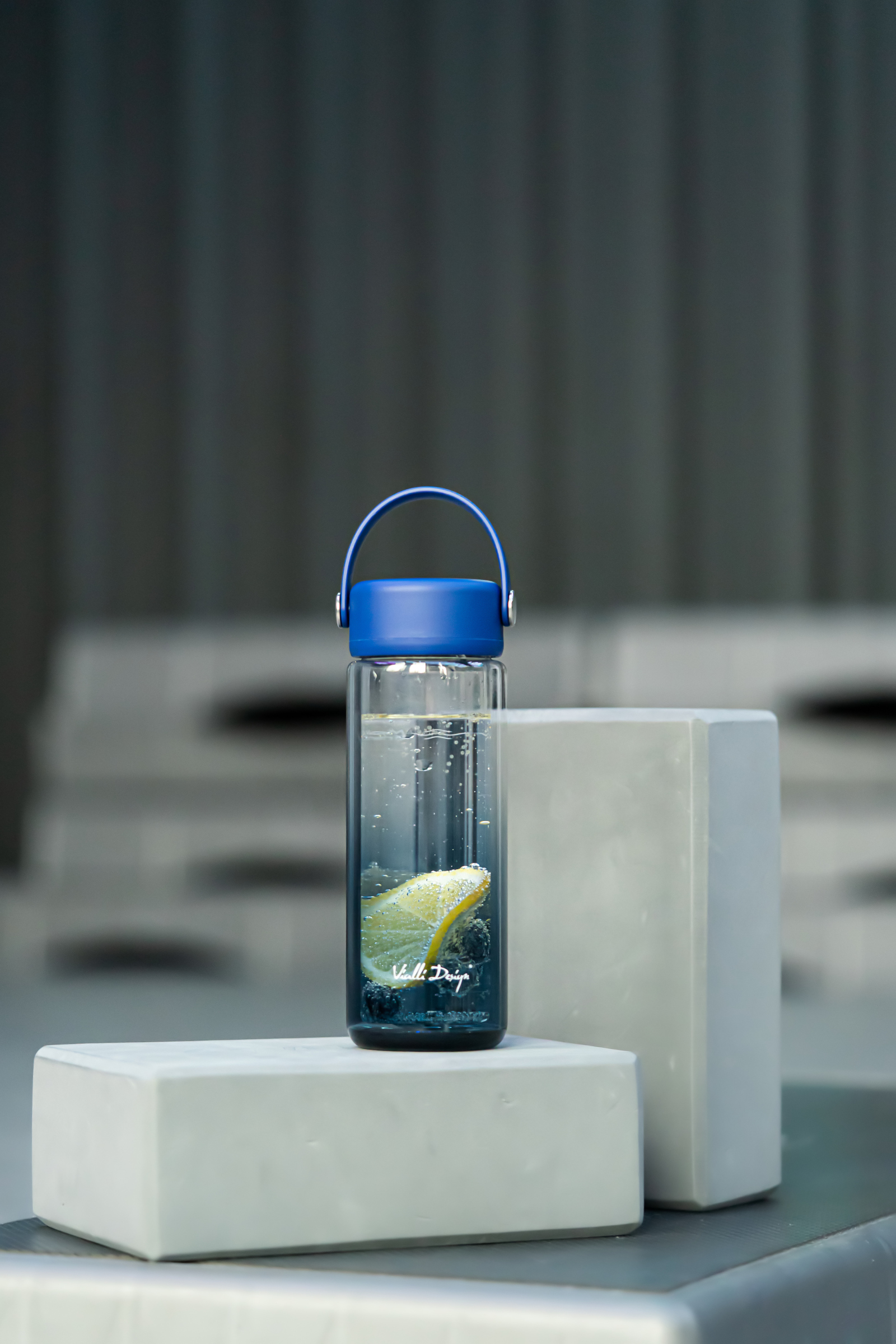 Fuori topeltseinaga pudel infusiooniga 350 ml tumesinine - Image 4