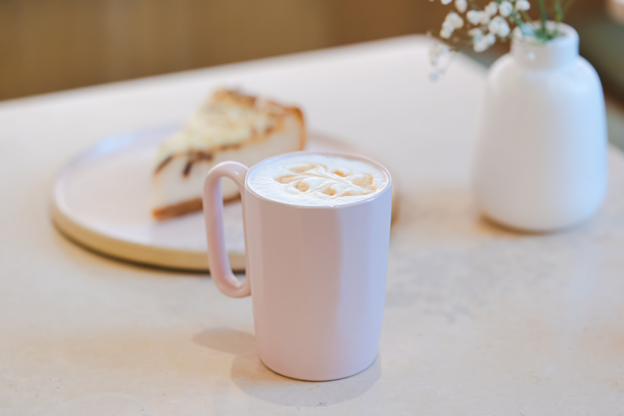 Kaks keraamilist kruusi sangadega 250 ml Fuori roosa - Image 5