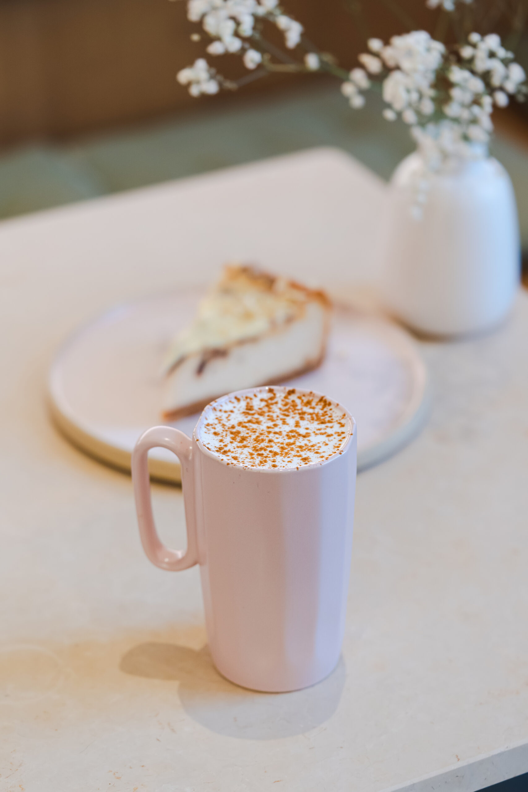 Kaks keraamilist kruusi sangaga 330 ml Fuori roosa - Image 3