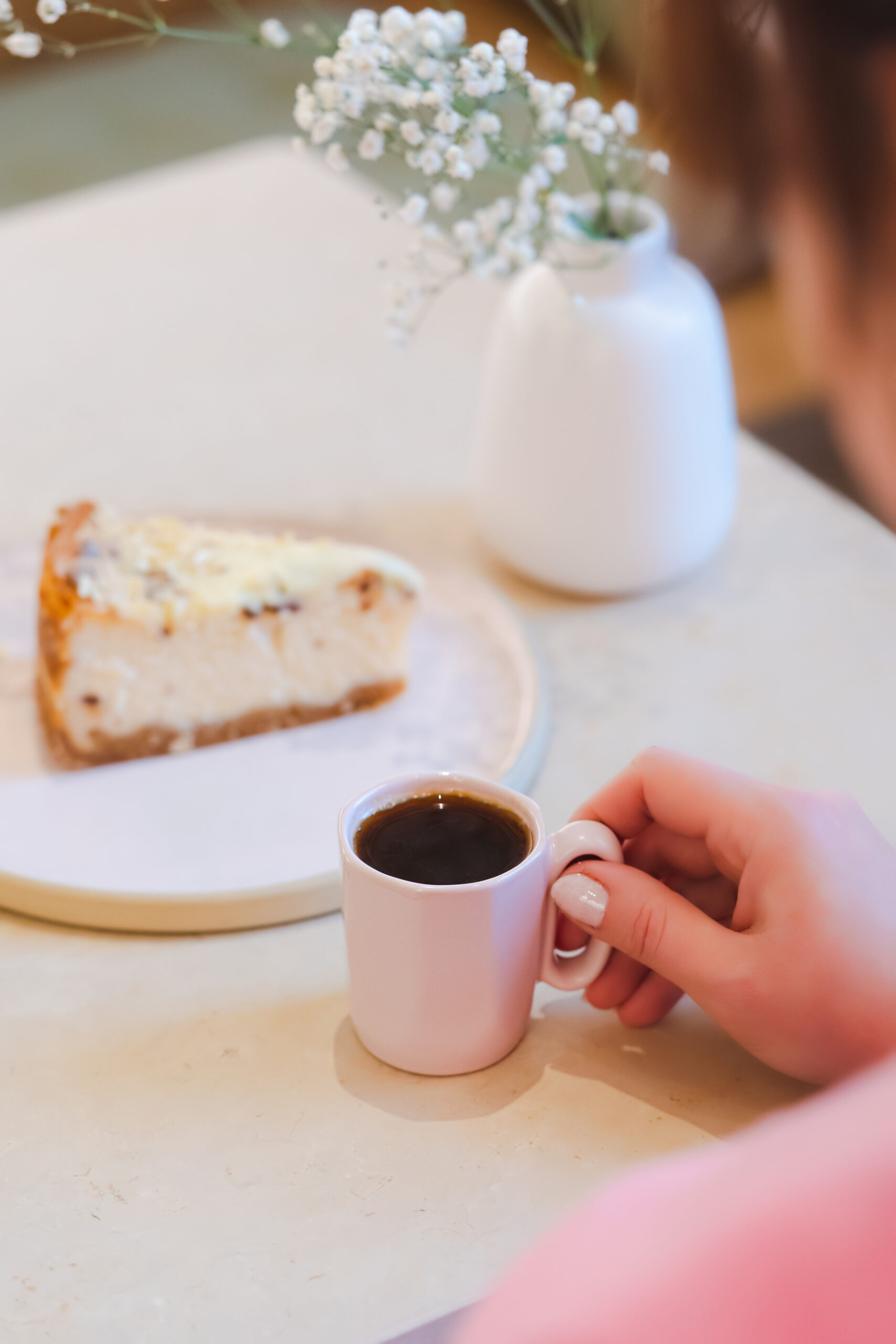 Kaks keraamilist kruusi sangaga 80 ml Fuori roosa - Image 5