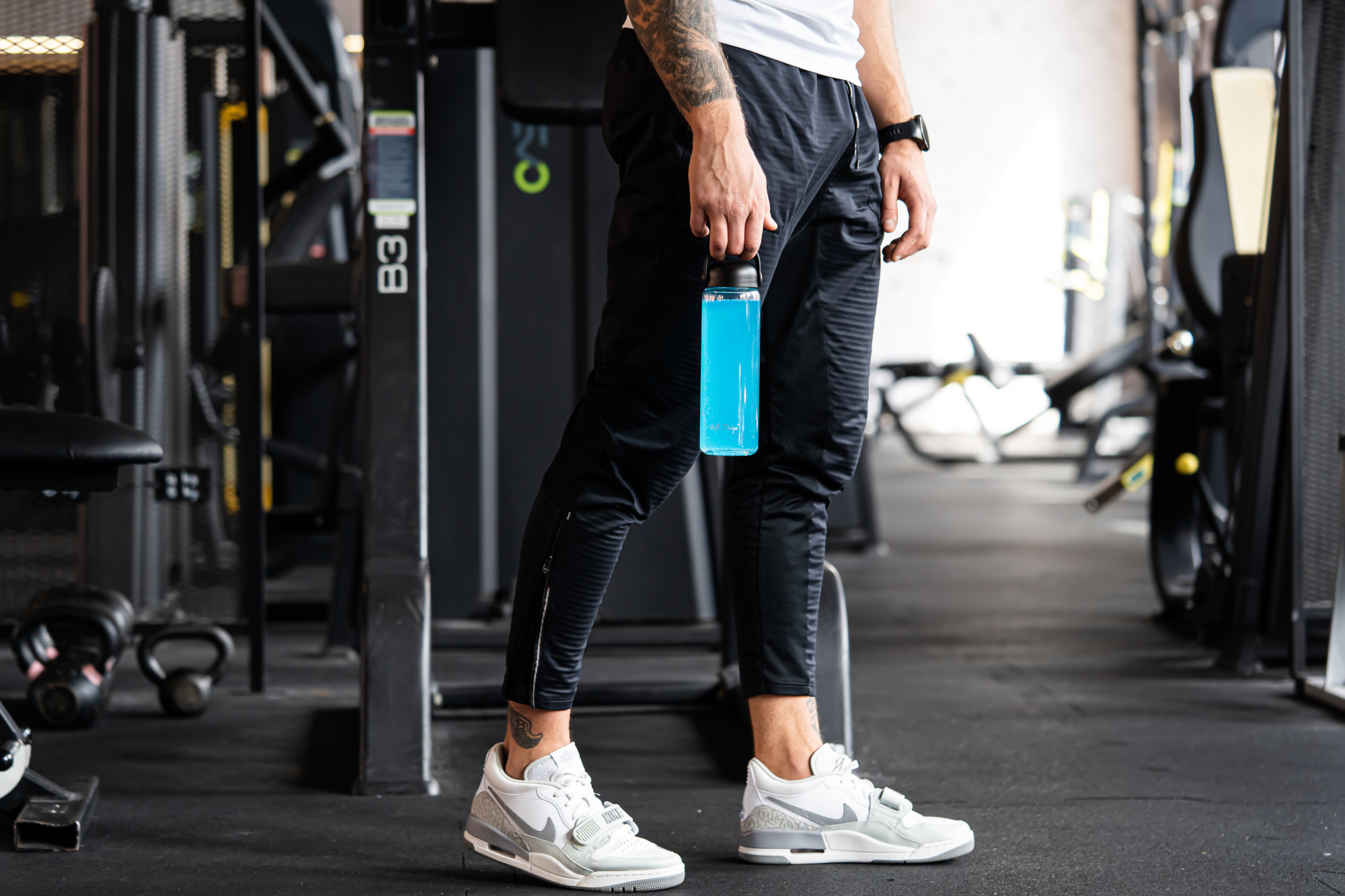 Fuori klaasist veepudel 540 ml must - Image 7