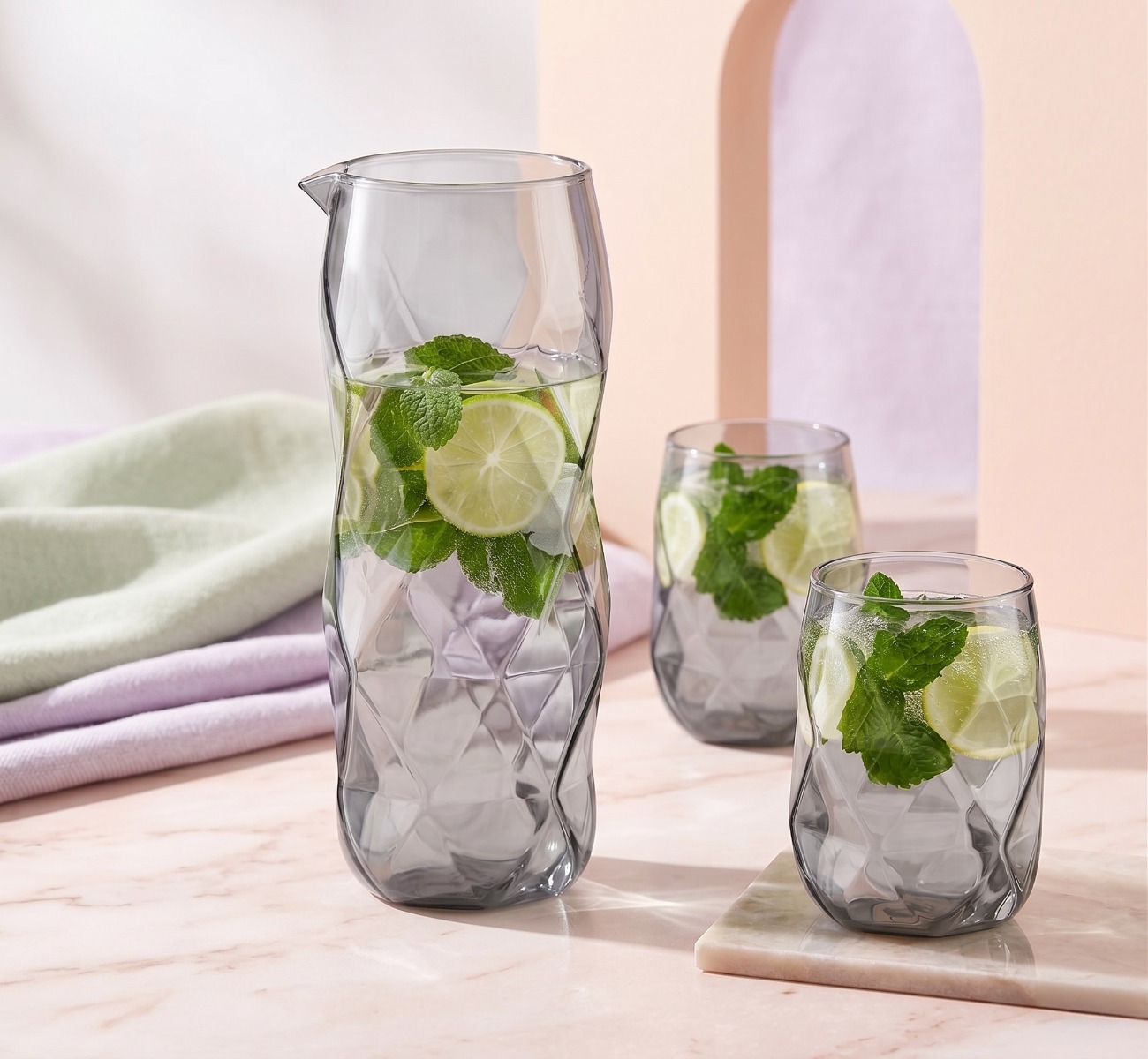 3-osaline komplekt: tk karahvinit 1000 ml ja 2 klaasi 450 ml hall Geo Graphite - Pilt 5
